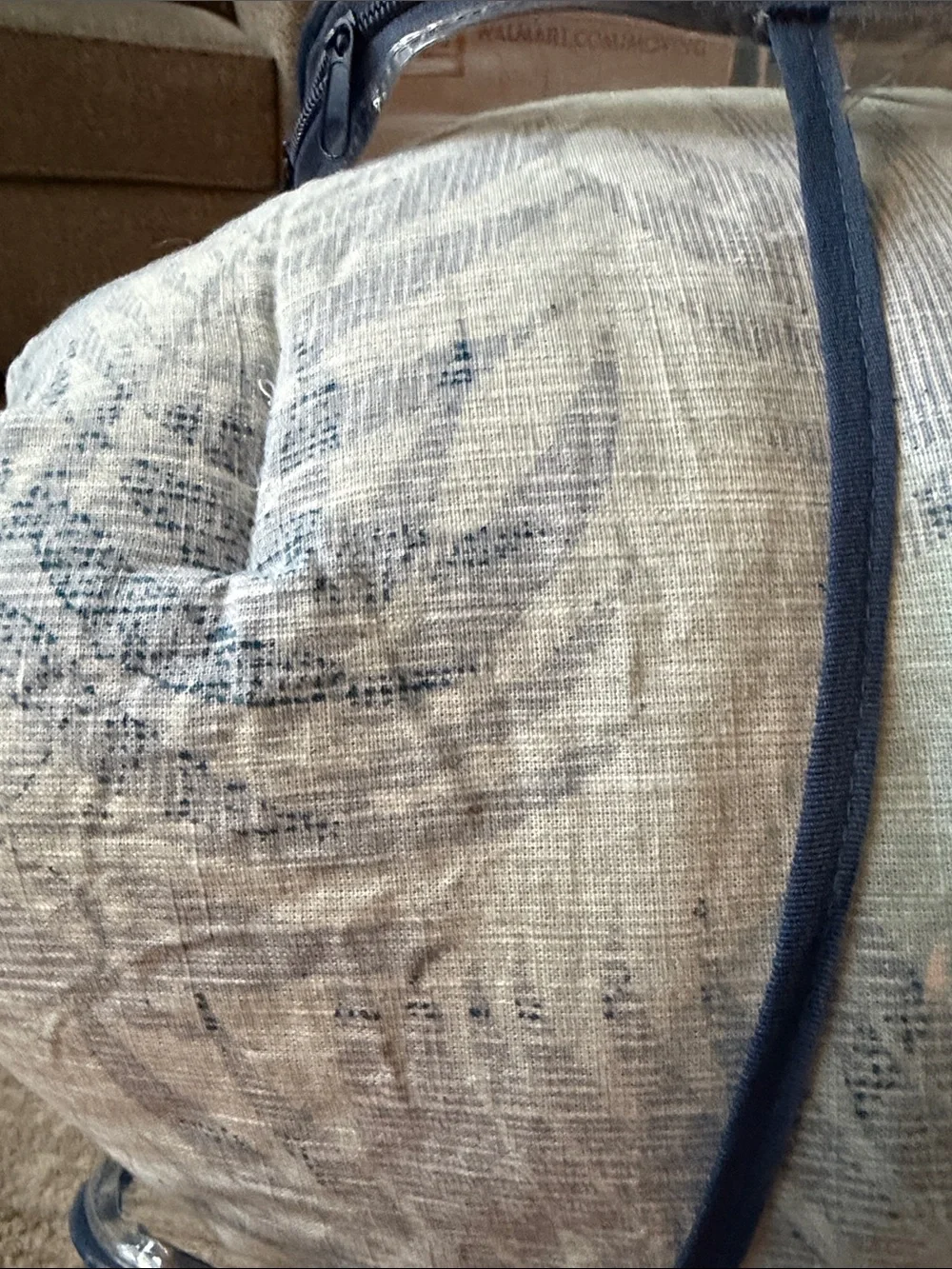 Tommy Bahama King Comforter Set - Blue and White Leaf Pattern